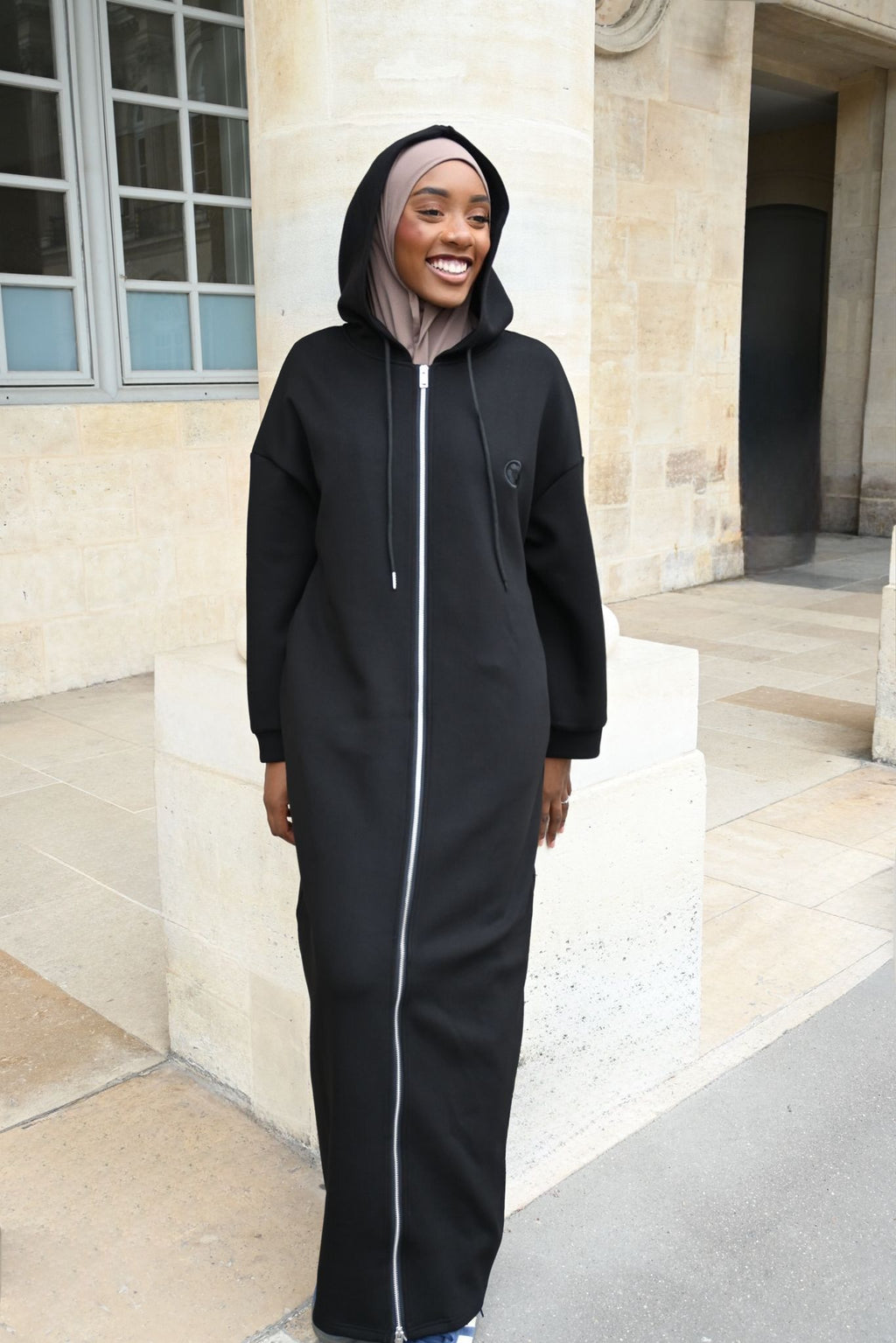 L’Intemporelle – Veste longue minimaliste - NOIR