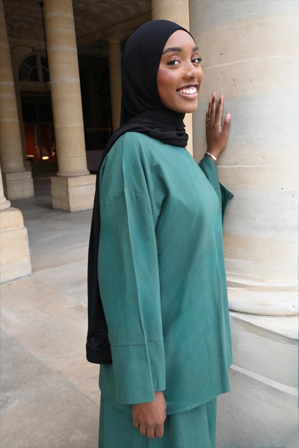 Ensemble Nawal – Jupe longue doublée & blouse à manches boutonnées - VERT SAPIN